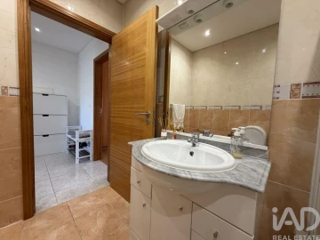 Apartamento T2 para Arrendamento em Chafe