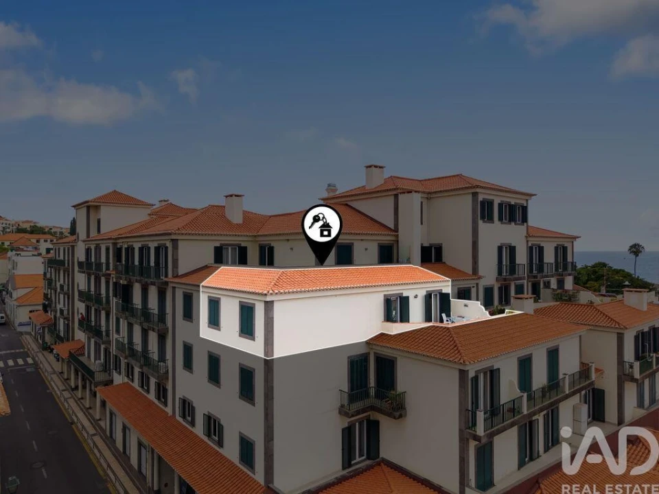 Apartamento T2 para Arrendamento em Funchal (Santa Maria Maior) Foto 14