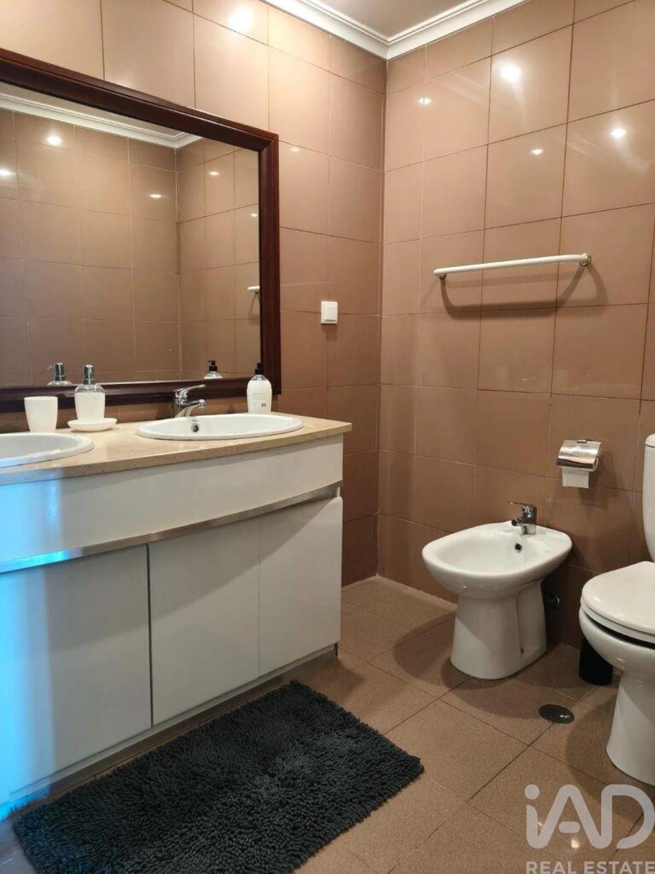 Apartamento T2 para Arrendamento em Funchal (Santa Maria Maior) Foto 12