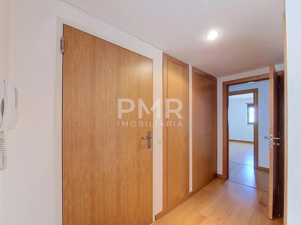 Apartamento T3 para Arrendamento em Marvila Foto 5