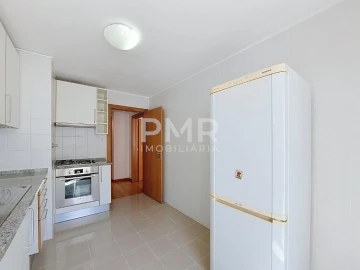 Apartamento T3 para Arrendamento em Marvila