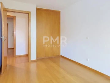 Apartamento T3 para Arrendamento em Marvila