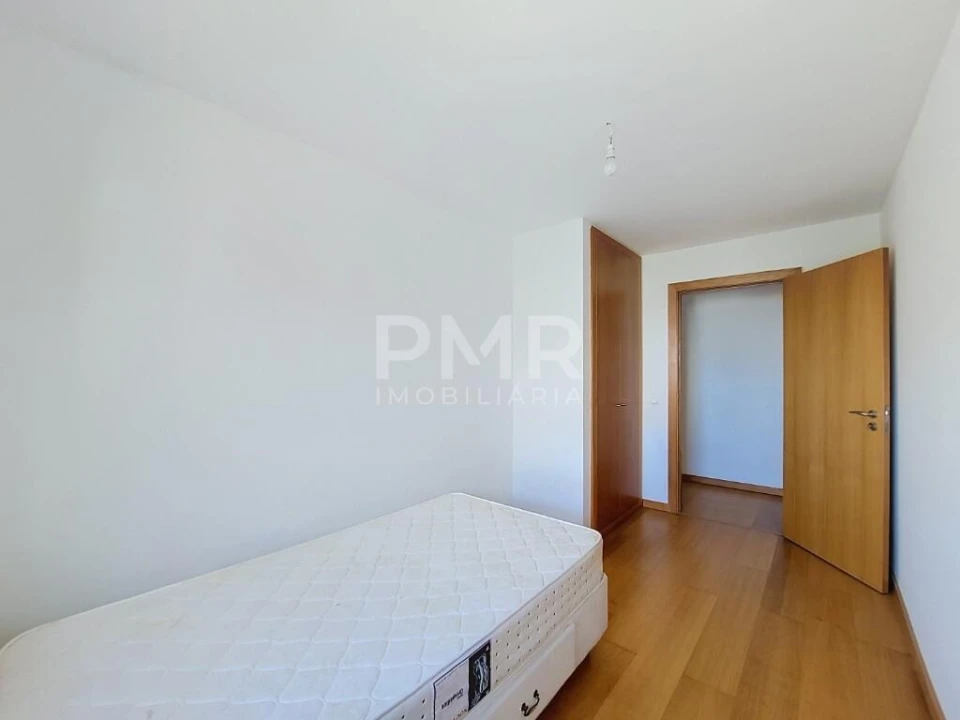 Apartamento T3 para Arrendamento em Marvila Foto 11