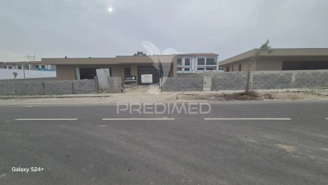 Moradia T4 para Venda em Soutelo