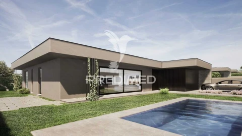 Moradia T4 para Venda em Soutelo