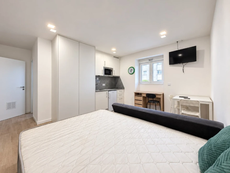 Apartamento T3 para Venda em Santo Antonio dos Olivais Foto 6
