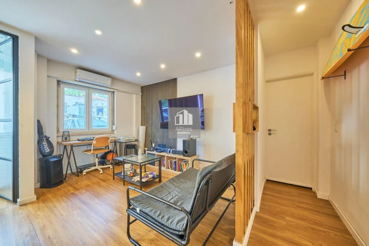 Apartamento T1 para Venda em Costa da Caparica Foto 5