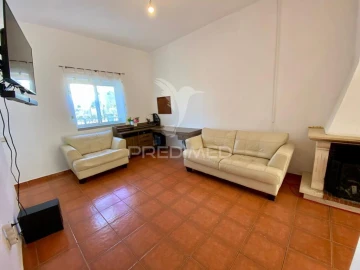 Moradia T5 para Venda em Vale de Prazeres e Mata da Rainha