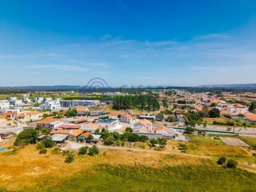 Moradia T3 para Venda em Tornada e Salir do Porto