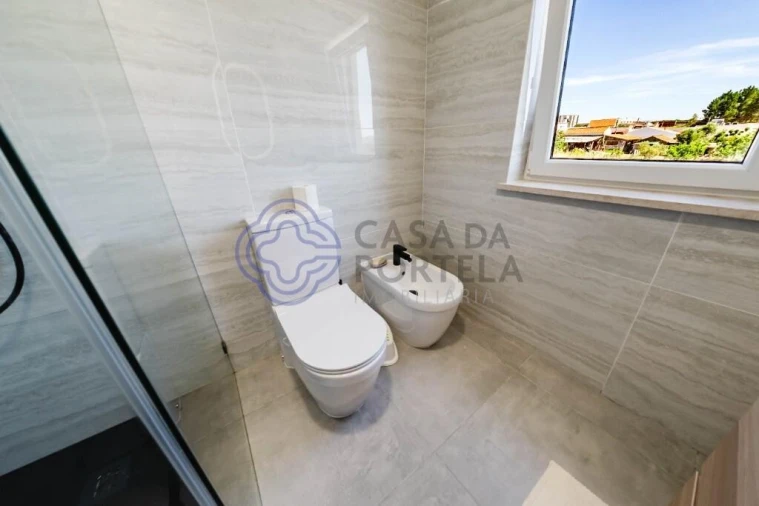 Moradia T3 para Venda em Tornada e Salir do Porto Foto 42