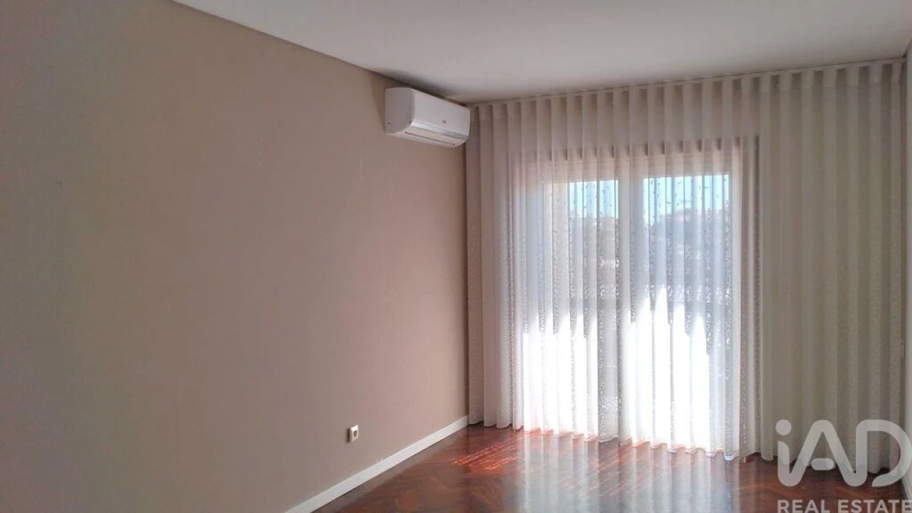 Apartamento T4 para Venda em Gafanha da Nazaré Foto 13