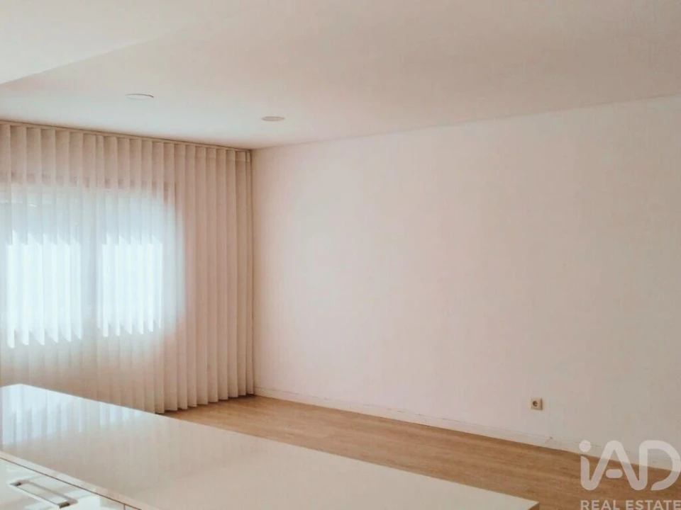 Apartamento T4 para Venda em Gafanha da Nazaré Foto 4