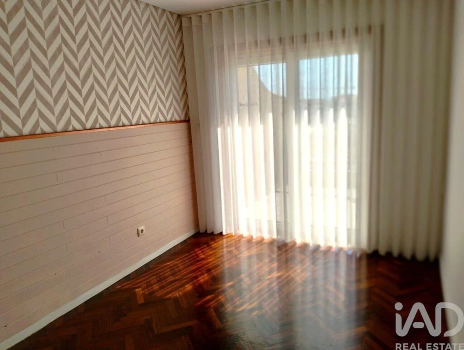 Apartamento T4 para Venda em Gafanha da Nazaré Foto 8