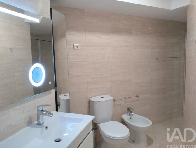Apartamento T4 para Venda em Gafanha da Nazaré Foto 17