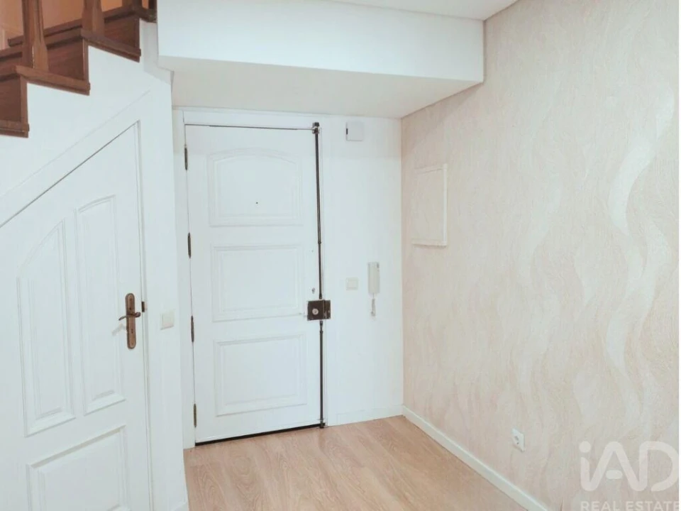 Apartamento T4 para Venda em Gafanha da Nazaré Foto 12