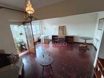 Apartamento T4 para Venda em Queluz e Belas