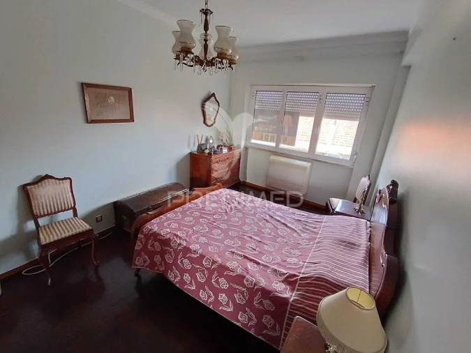 Apartamento T4 para Venda em Queluz e Belas Foto 18