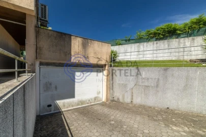 Moradia T3 para Venda em Pedroso e Seixezelo