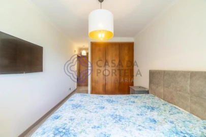 Moradia T3 para Venda em Pedroso e Seixezelo
