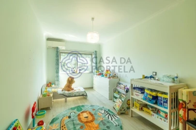Moradia T3 para Venda em Pedroso e Seixezelo
