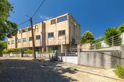 Moradia T3 para Venda em Pedroso e Seixezelo