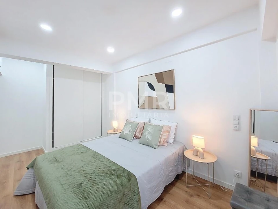 Apartamento T3 para Venda em Benfica Foto 12