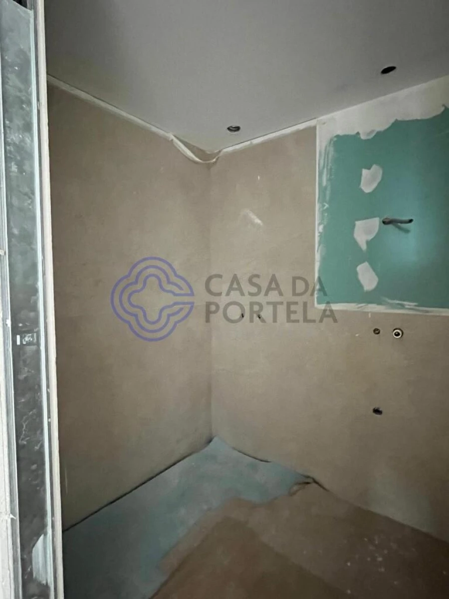 Apartamento T2 para Venda em Santa Marinha e São Pedro da Afurada Foto 8
