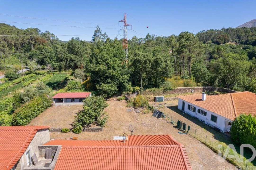Moradia T5 para Venda em Gondar e Orbacém Foto 40