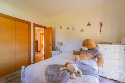 Moradia T5 para Venda em Gondar e Orbacém
