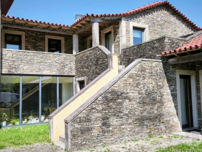Moradia T5 para Venda em Gondar e Orbacém Foto 2