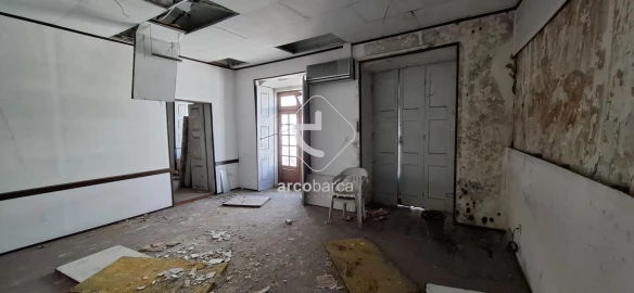 Prédio para Venda em Arca e Ponte de Lima