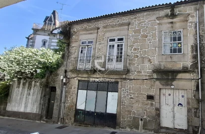 Prédio para Venda em Arca e Ponte de Lima