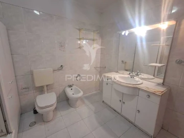 Apartamento T2 para Venda em Algueirão-Mem Martins