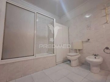 Apartamento T2 para Venda em Algueirão-Mem Martins