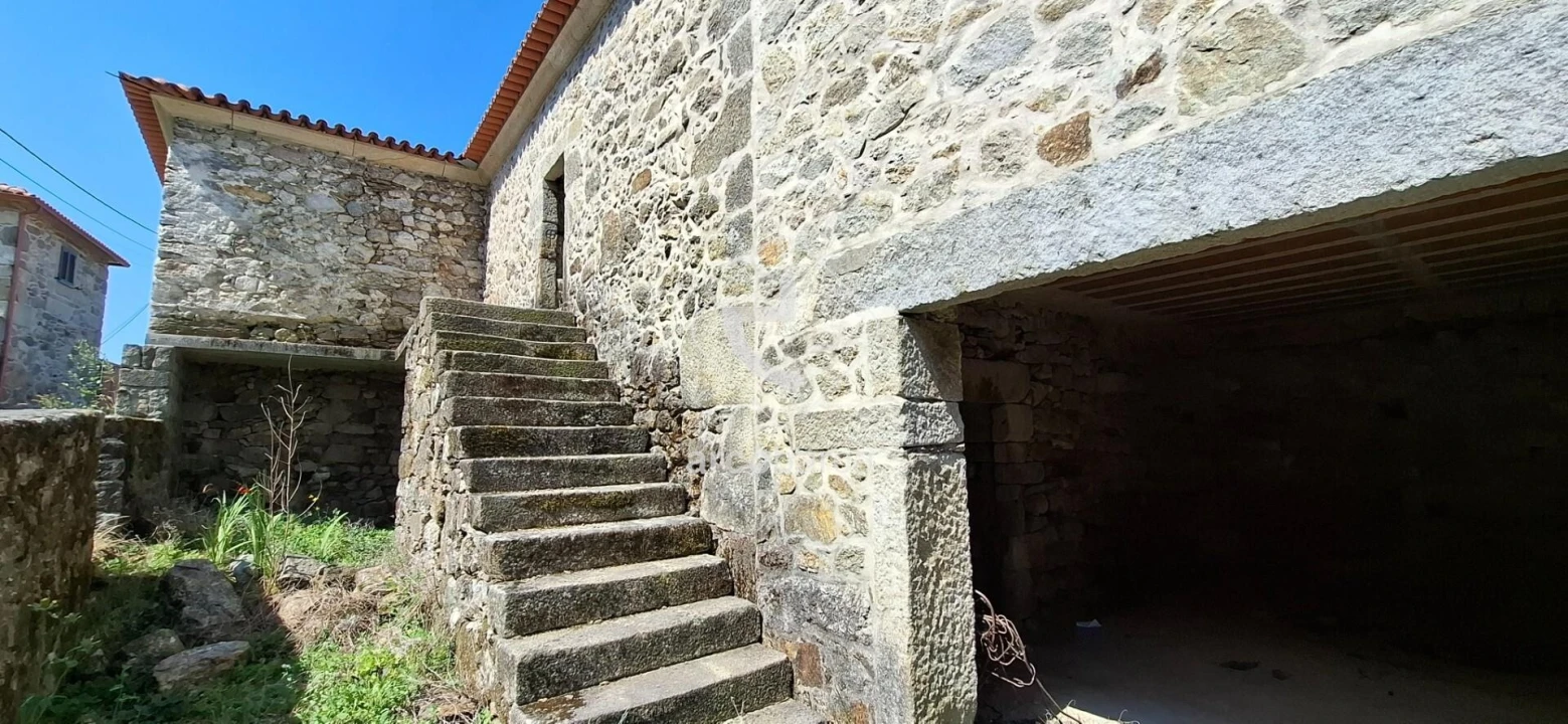 Quinta T4 para Venda em Bárrio e Cepões Foto 17
