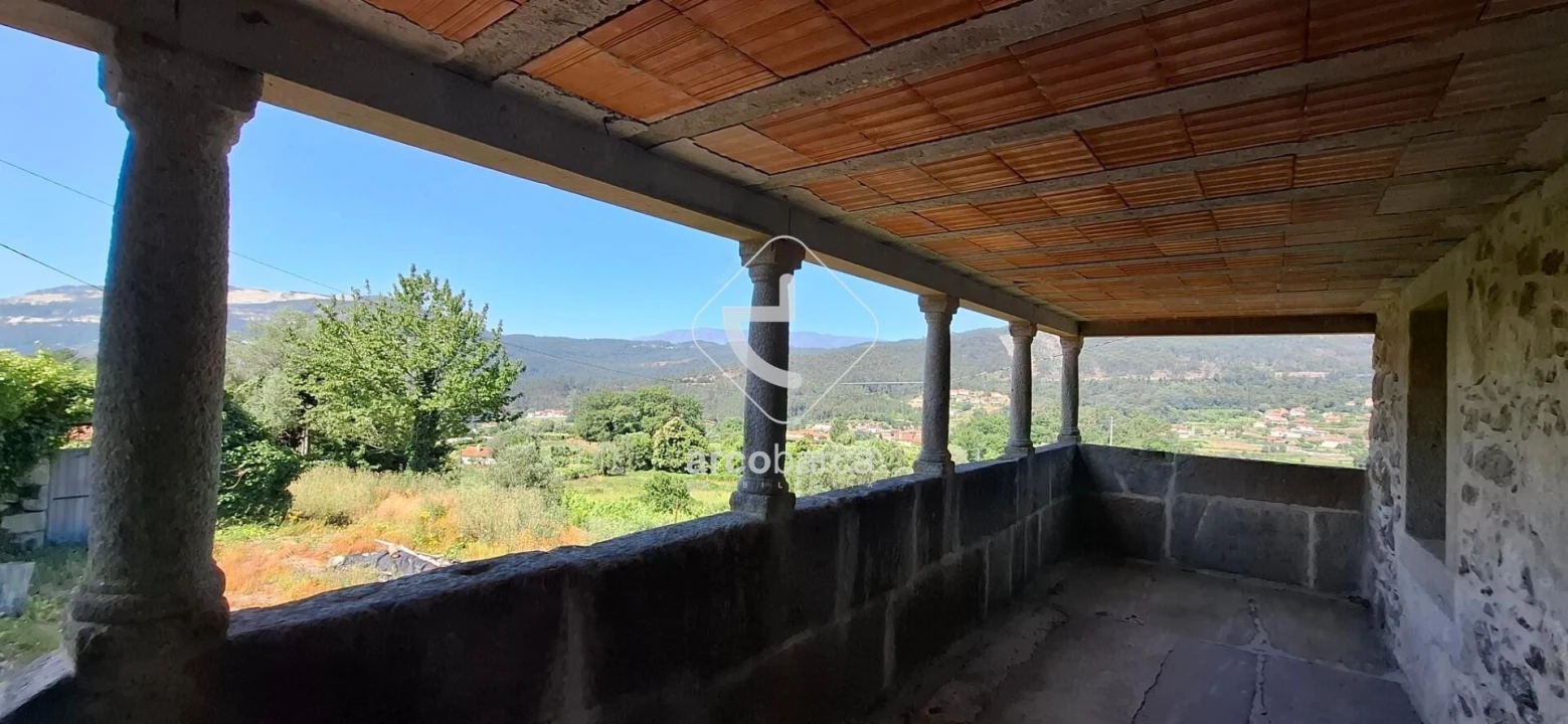 Quinta T4 para Venda em Bárrio e Cepões Foto 4