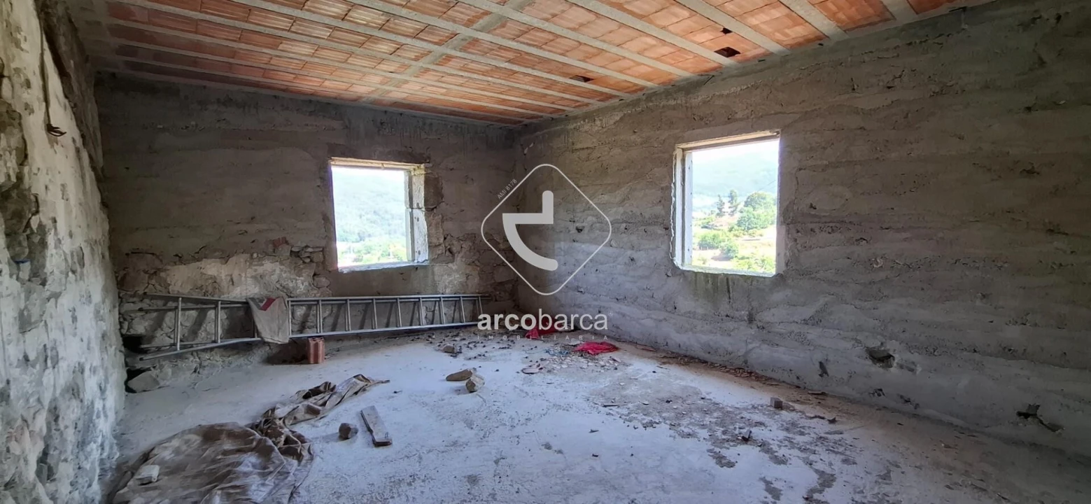 Quinta T4 para Venda em Bárrio e Cepões Foto 12