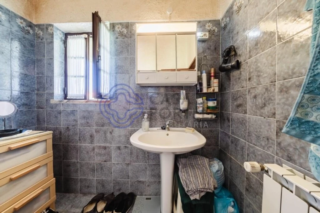 Moradia T3 para Venda em Vau Foto 29