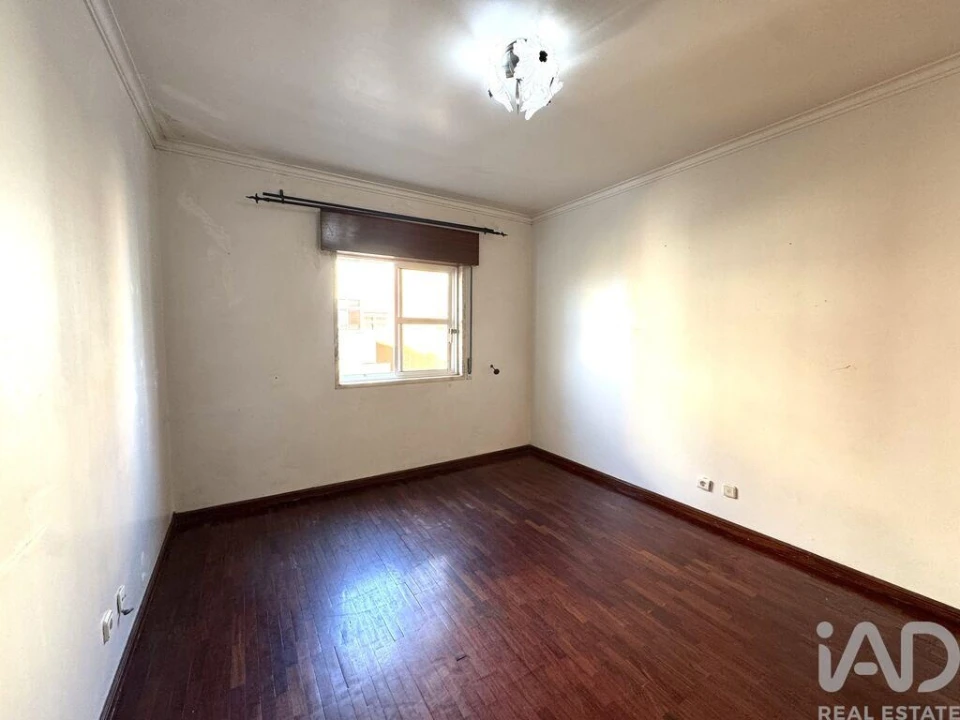 Apartamento T2 para Venda em Algueirão-Mem Martins Foto 12