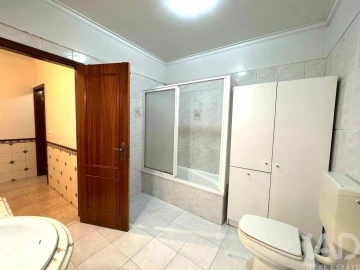 Apartamento T2 para Venda em Algueirão-Mem Martins