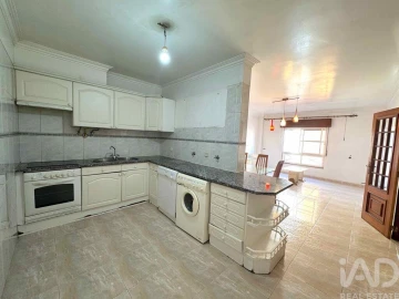 Apartamento T2 para Venda em Algueirão-Mem Martins