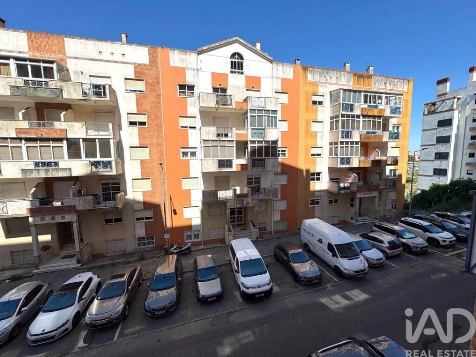 Apartamento T2 para Venda em Algueirão-Mem Martins Foto 10