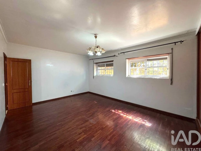Apartamento T2 para Venda em Algueirão-Mem Martins Foto 25