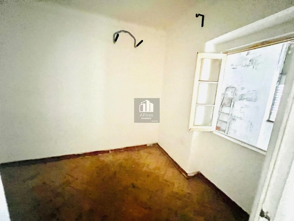 Apartamento T2 para Venda em Almada, Cova da Piedade, Pragal e Cacilhas Foto 9