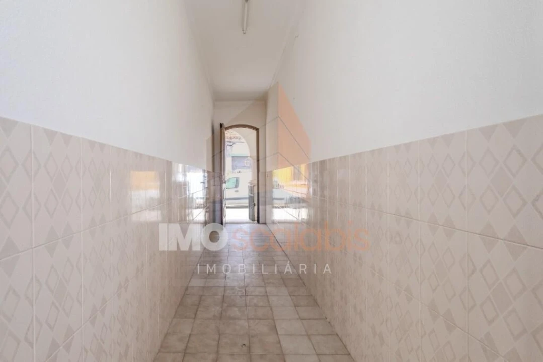 Moradia T2 para Venda em Almeirim Foto 31
