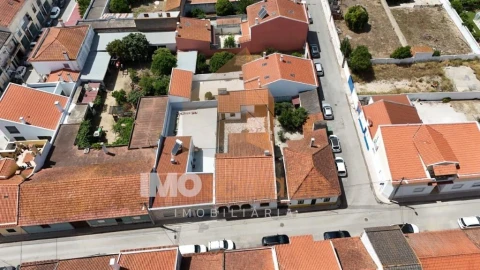 Moradia T2 para Venda em Almeirim