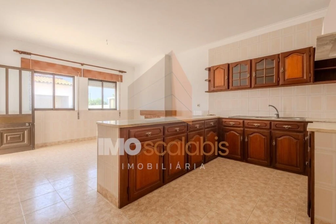 Moradia T2 para Venda em Almeirim Foto 16