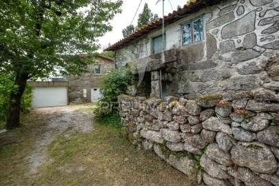 Moradia T3 para Venda em Bouro (Santa Marta)