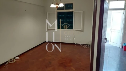 Apartamento T2 para Venda em Funchal (Se)
