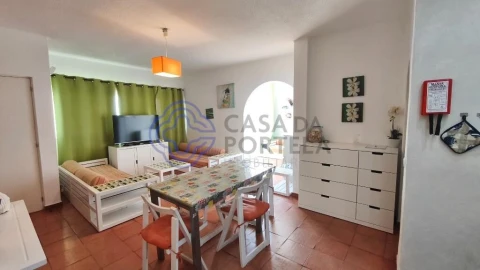 Apartamento T1 para Venda em Albufeira e Olhos de Água